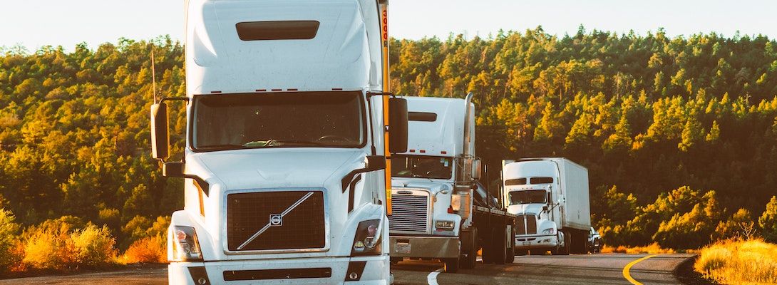 Camiones de transporte por carretera